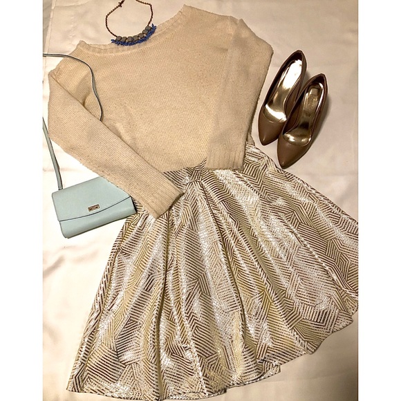 Modcloth Dresses & Skirts - Shiny gold skirt- Size M